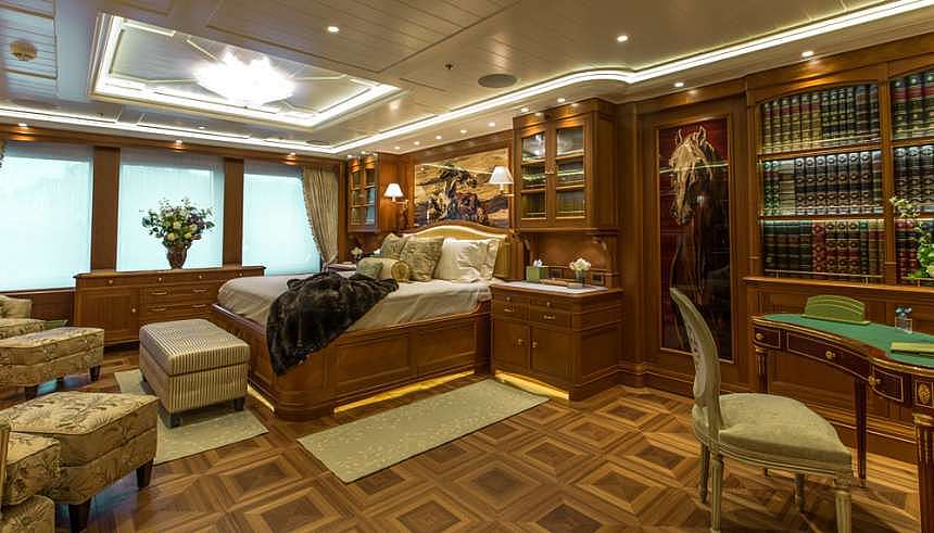 winch yacht interiors