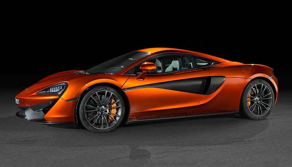 McLaren 570S wins Robb Report Singapore’s Car Of The Year 2016