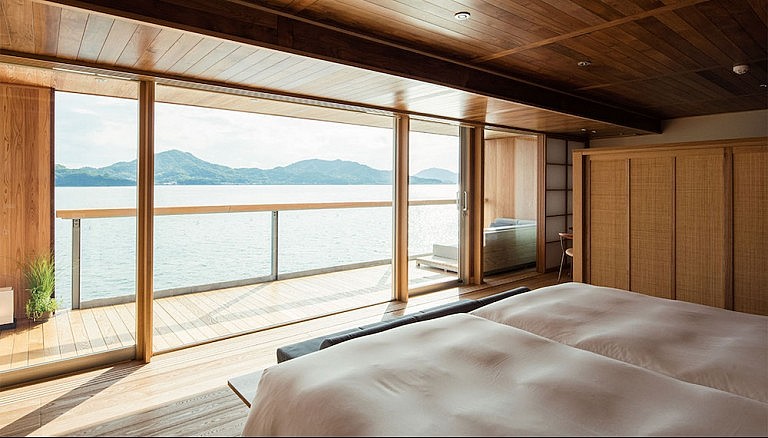 Floating On A Sea Of Dreams The New Guntû Floating Hotel In Japan Robb Report Malaysia