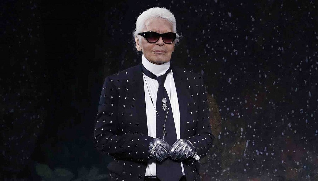 Seven Instances Of Karl Lagerfeld's Artistry | Robb Report Malaysia