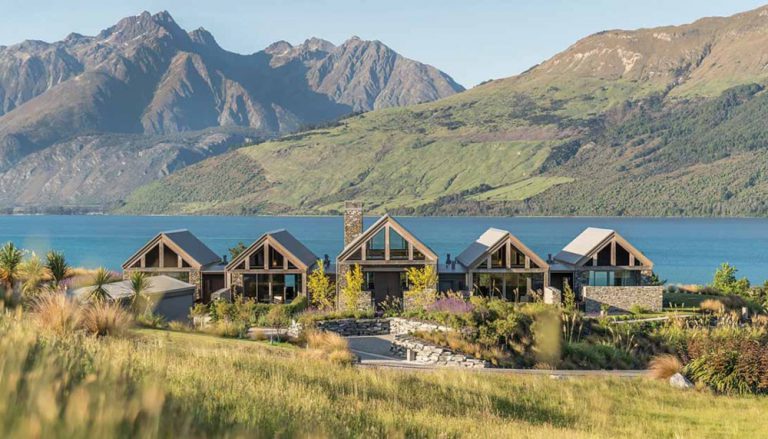 In New Zealand, You Can Escape Into Luxury Lodges On This Picturesque ...