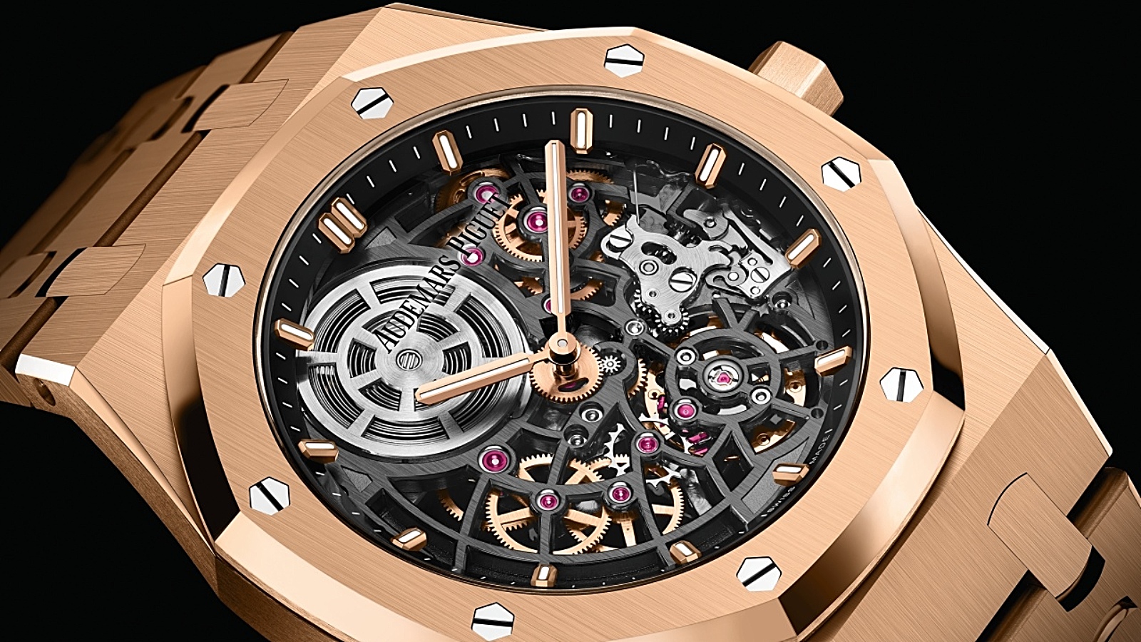 Audemars Piguet's Royal Oak Selfwinding Revisits A Horological Icon ...