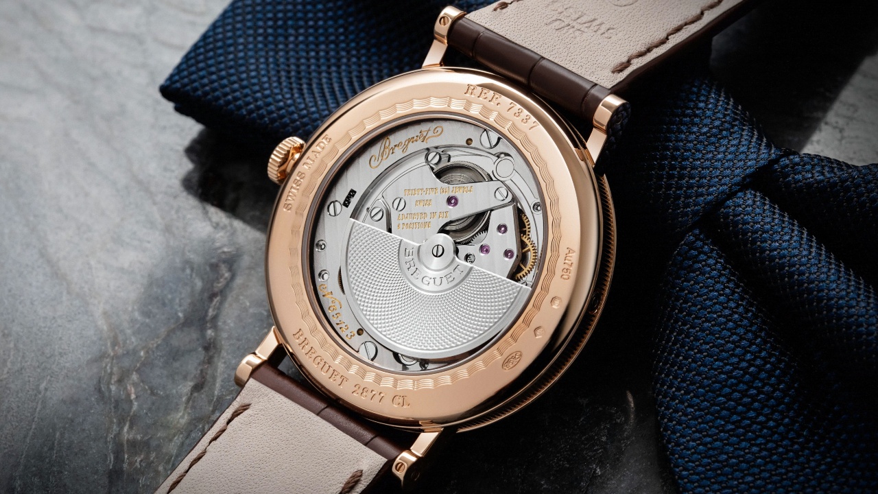 The Breguet Classique Calendrier 7337 Is An Updated Classic | Robb ...