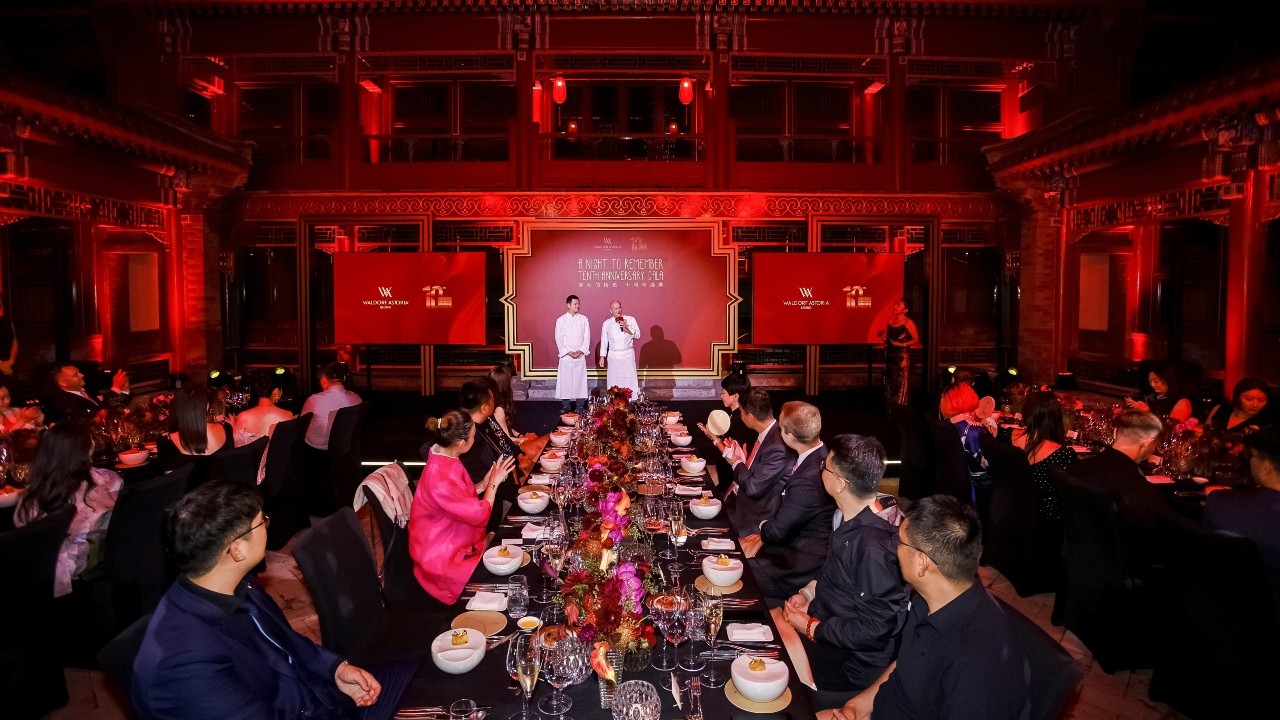 A lavish Gala dinner at the Waldorf Astoria Beijing