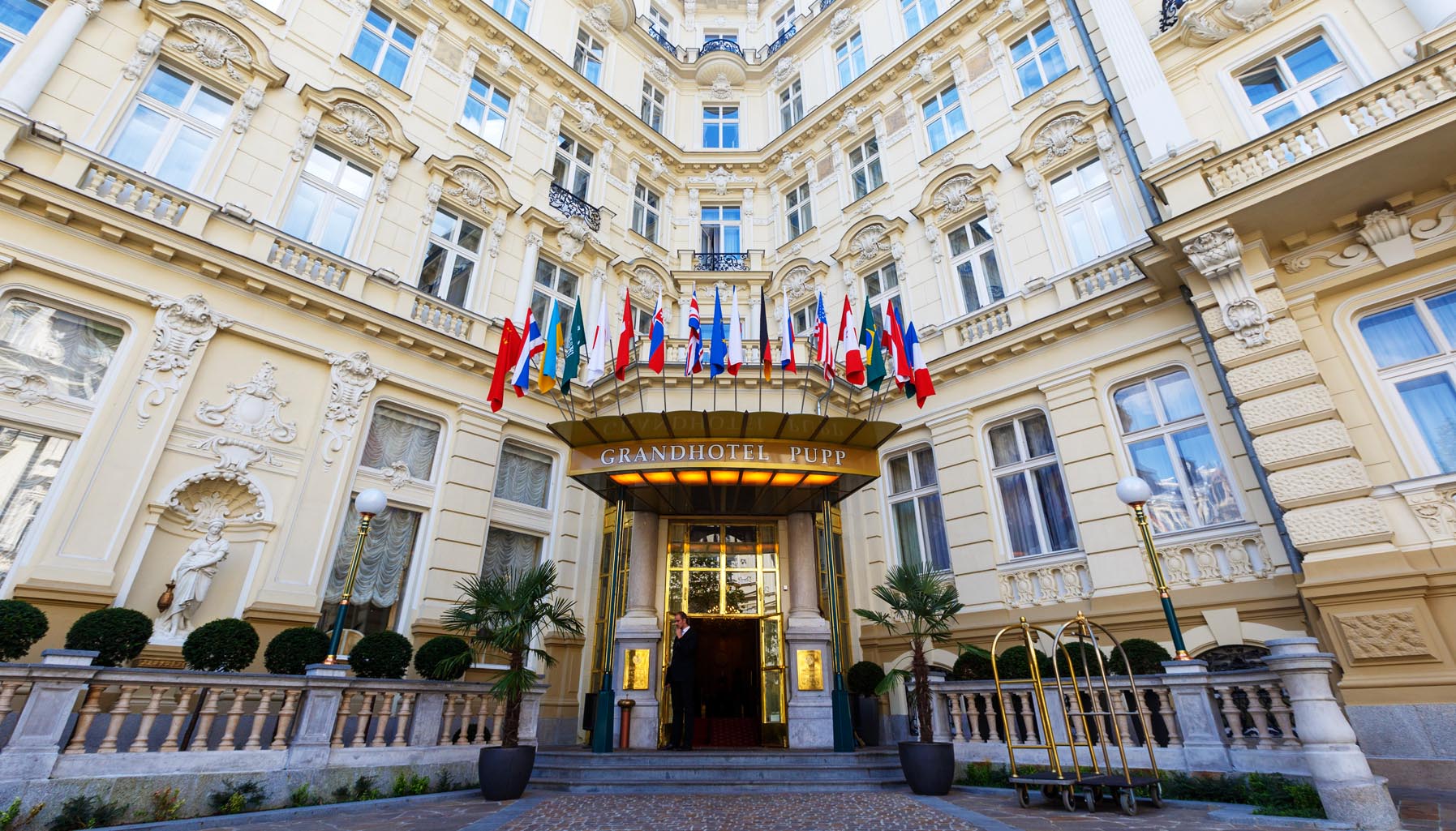 casino royale hotel czech republic
