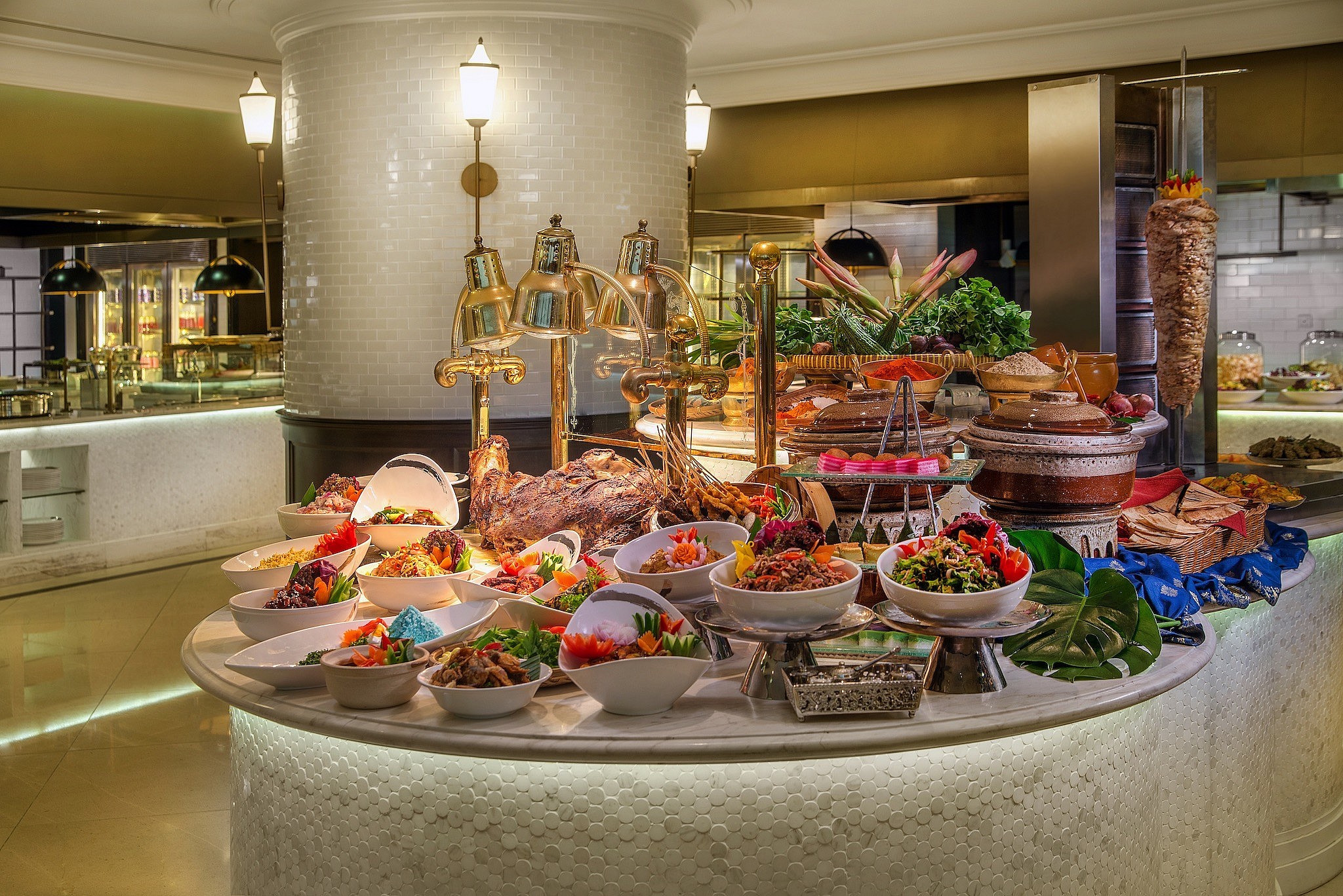Festive Feast At The Ritz Carlton Kuala Lumpur Robbreport - 